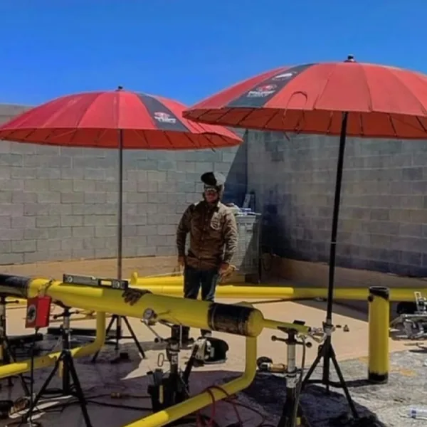 Cantiere — ombrellone da lavoro in uso